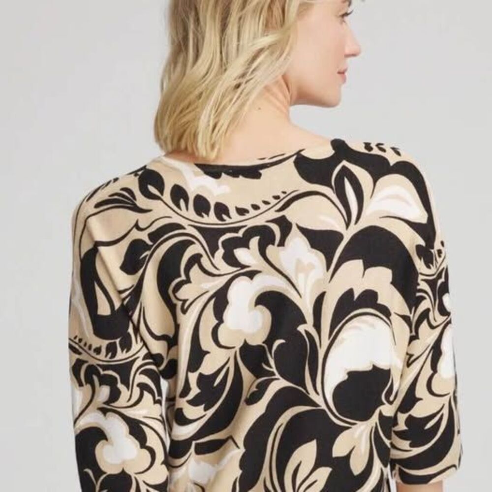 Chico's V-Neck Floral Knit Sweater Size 2 (L)